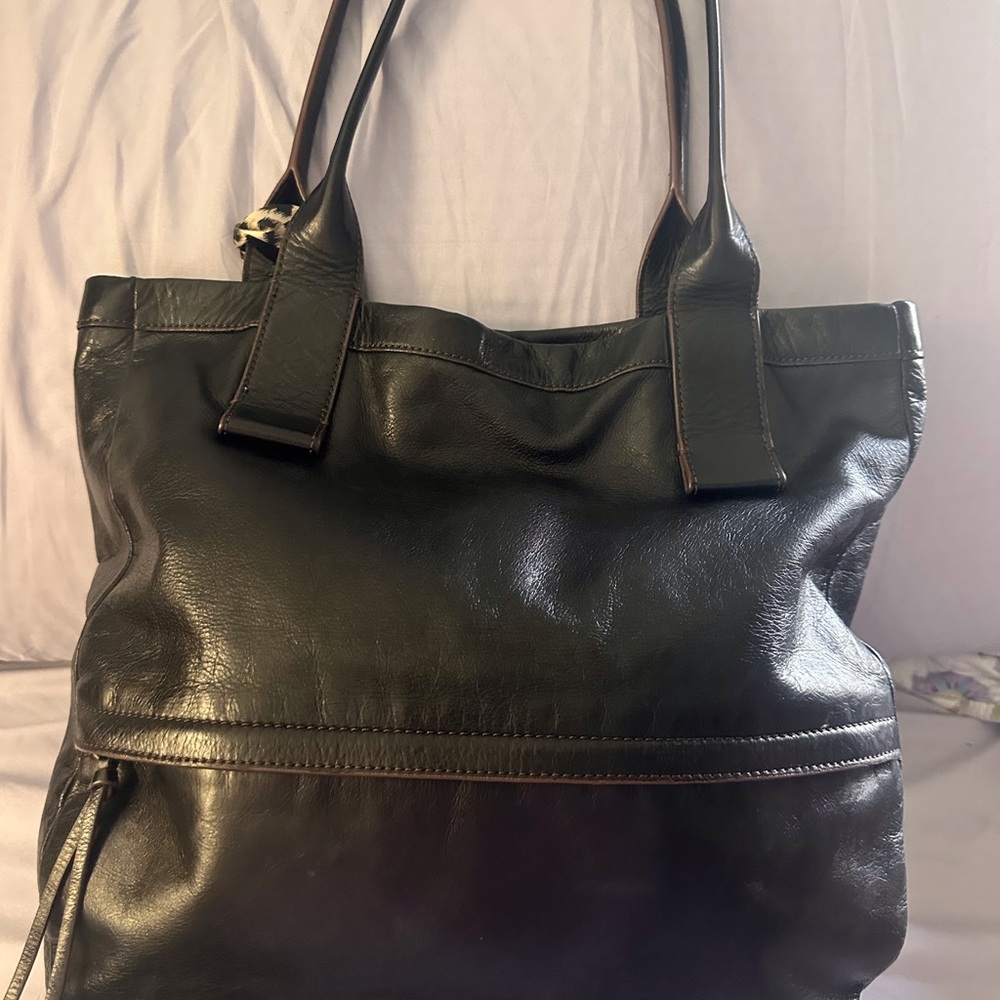 Hobo branded tote - Picture 9 of 15